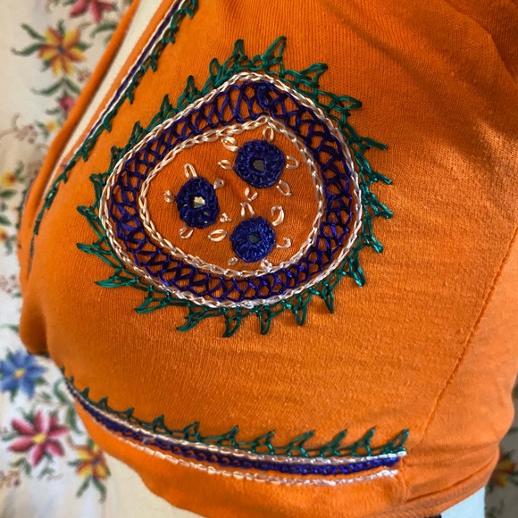 SOLD!! 60s/70s VINTAGE ORANGE WRAP CROP TOP - Picture 5 of 5
